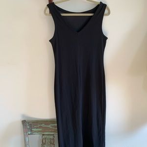 Black midi-length dress